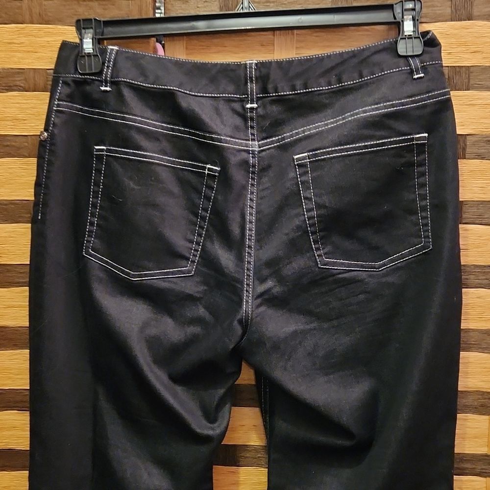 Tahari lightweight jeans